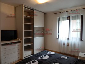 Apartament de vânzare 3 camere, în Bucureşti, zona Berceni