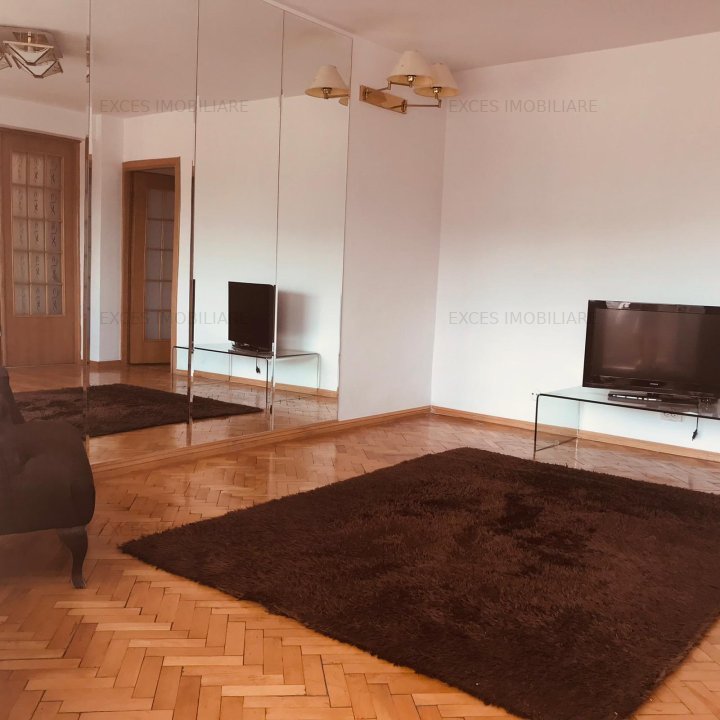 Piata Alba Iulia, Decebal, METROU Muncii, bl 1990 reabilitat, apt