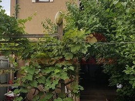 Casa de vânzare 4 camere, în Bucuresti, zona Pantelimon