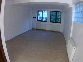 Casa de închiriat 5 camere, în Bucuresti, zona Mosilor