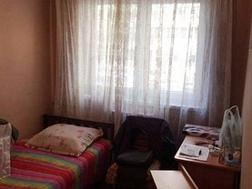 Apartament de vânzare 4 camere, în Bucuresti, zona Crangasi