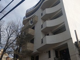 Apartament de închiriat 3 camere, în Bucuresti, zona Foisorul de Foc