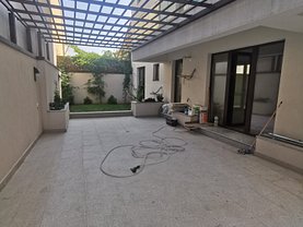 Apartament de vânzare 3 camere, în Bucureşti, zona Domenii