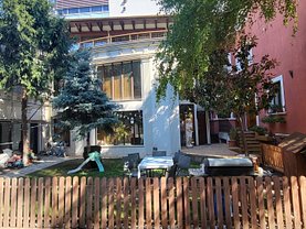 Casa de închiriat 5 camere, în Bucureşti, zona Calea Victoriei