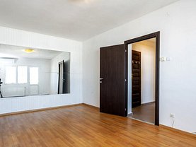Apartament de vânzare 4 camere, în Bucuresti, zona Stefan cel Mare