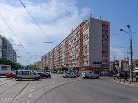 Apartament de vânzare 3 camere, în Bucuresti, zona Stefan cel Mare