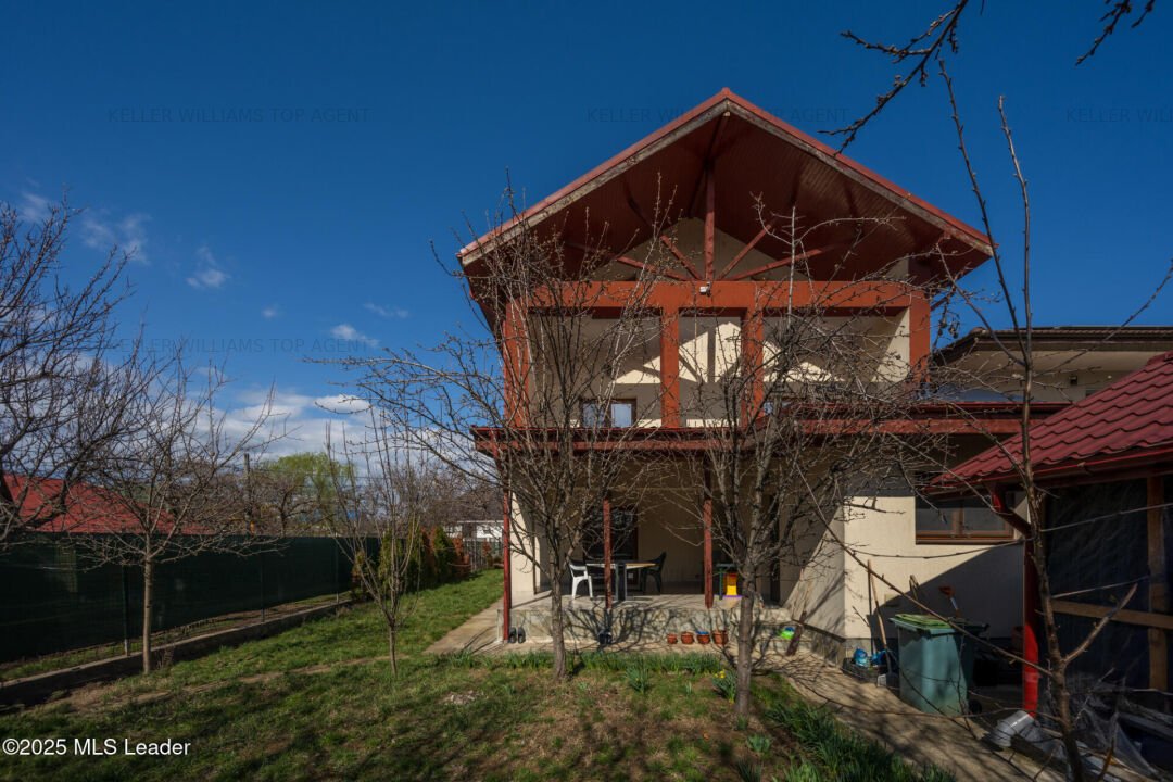 Vila Impresionanta in Tunari - Spatiu, Confort si Eleganta!