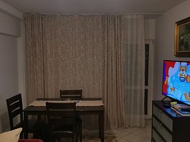 Apartament de închiriat 3 camere, în Bucuresti, zona Unirii