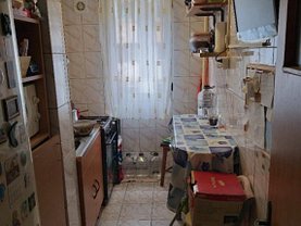 Apartament de vânzare 2 camere, în Bucuresti, zona Gorjului