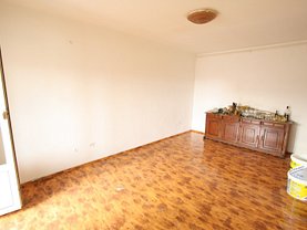 Apartament de vânzare 3 camere, în Bucureşti, zona Teiul Doamnei
