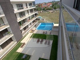 Apartament de vânzare 4 camere, în Bucuresti, zona Straulesti