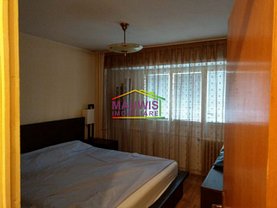 Apartament de vânzare 3 camere, în Bucuresti, zona Colentina