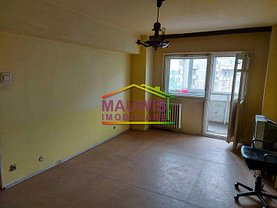 Apartament de vânzare 3 camere, în Bucuresti, zona Campia Libertatii