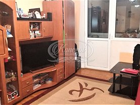 Apartament de vânzare 3 camere, în Cluj-Napoca, zona Manastur