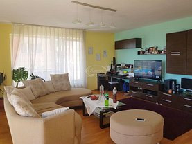 Apartament de vânzare 3 camere, în Cluj-Napoca, zona Mănăştur