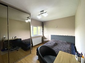 Apartament de vânzare 3 camere, în Cluj-Napoca, zona Gheorgheni
