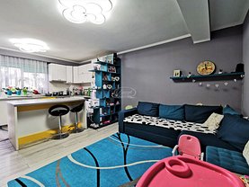Apartament de vânzare 3 camere în Floresti