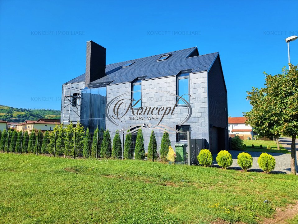 Eleganta, intimitate si tehnologie - casa premium in cartierul Terra