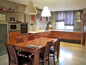 Casa de închiriat 6 camere, în Cluj-Napoca, zona Buna Ziua