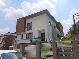 Casa de închiriat 5 camere, în Cluj-Napoca, zona Mănăştur
