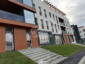 Închiriere spaţiu comercial