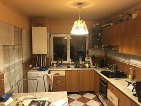 Apartament de vânzare 4 camere, în Bucuresti, zona Berceni