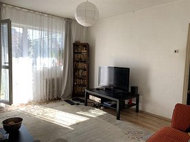 Apartament de vânzare 3 camere, în Cluj-Napoca, zona Manastur