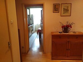 Apartament de vânzare 3 camere, în Cluj-Napoca, zona Hasdeu