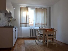 Apartament de vânzare 3 camere, în Cluj-Napoca, zona Central