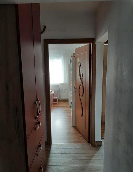 Apartament 3 camere, 2 balcoane in Cartier Intre Lacuri - imaginea 9