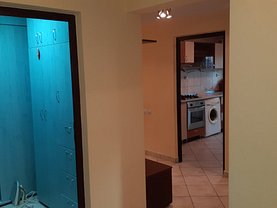 Apartament de închiriat 3 camere, în Bragadiru, zona Central