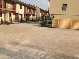 Casa de vânzare 4 camere, în Bragadiru, zona Central