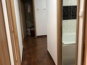 Apartament de vânzare 3 camere, în Bucuresti, zona Titan