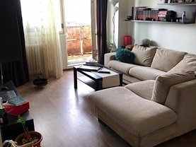 Apartament de vânzare 3 camere, în Bucureşti, zona Drumul Taberei