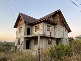 Casa de vânzare 5 camere, în Afumaţi