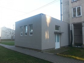 Vânzare spaţiu comercial