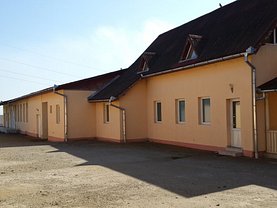 Închiriere spaţiu industrial
