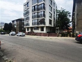 Apartament de vânzare 3 camere, în Constanţa, zona Casa de Cultură