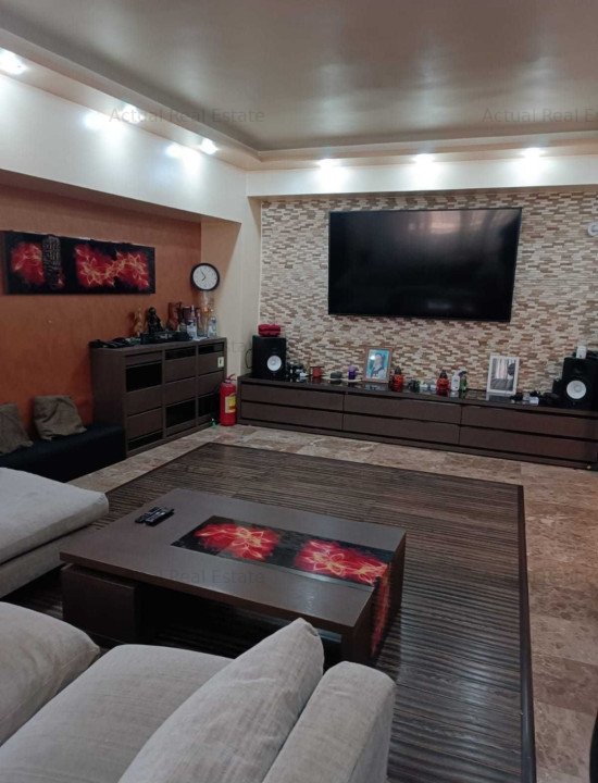 Penthouse-AP 3 CAM- NĂVODARI ORAŞ -ULTRACENTRAL- MOBILAT LUX - TERASĂ PANORAMICĂ
