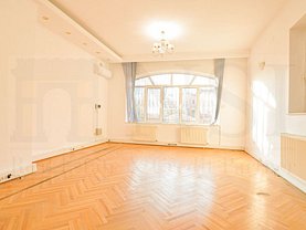 Casa de închiriat 7 camere, în Bucureşti, zona Titulescu