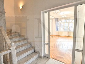 Casa de închiriat 7 camere, în Bucureşti, zona Turda