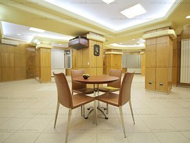 Apartament de închiriat 5 camere, în Bucuresti, zona Armeneasca