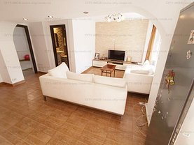 Apartament de vânzare 3 camere, în Bucureşti, zona Panduri
