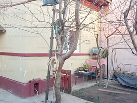 Casa de vânzare 3 camere, în Bucuresti, zona Andronache