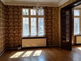 Închiriere birou