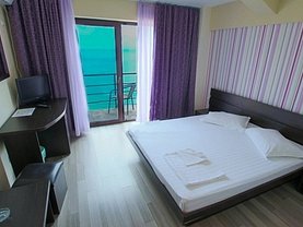 Casa de vânzare 35 camere, în Costinesti, zona Central
