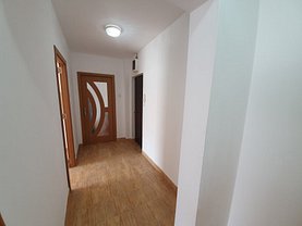 Apartament de vânzare 2 camere, în Ploiesti, zona Gheorghe Doja
