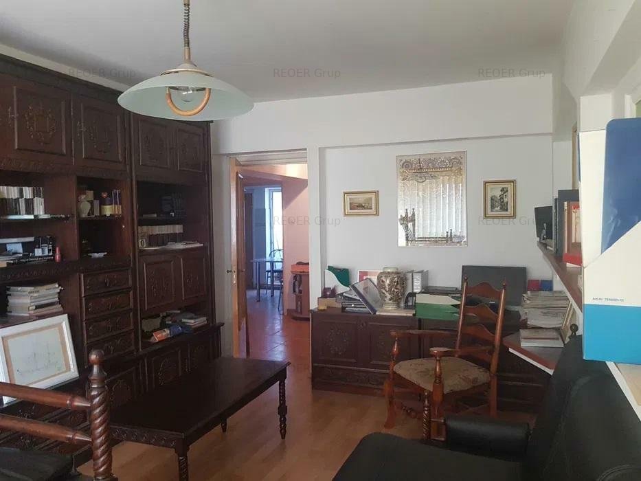 Piata Mihai Viteazul - 4cam, cf1A, dec, 4/9, CT, intab - 119000 euro