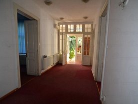 Casa de închiriat 8 camere, în Bucuresti, zona Rosetti
