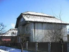 Casa 4 camere în Reghin